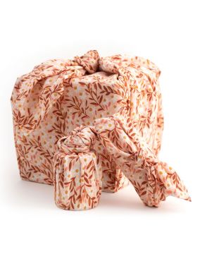 Pink Daisy Fabric Gift Wrap